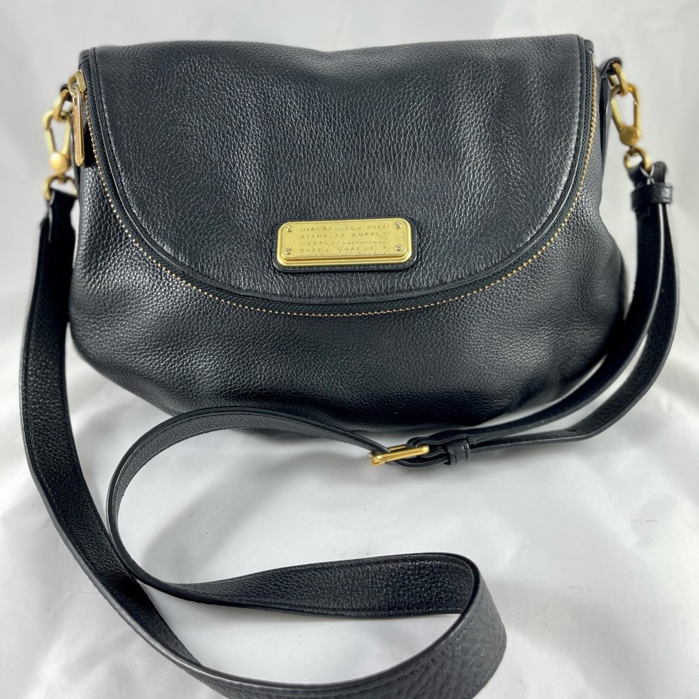 Marc Jacobs Natasha Black Leather Crossbody